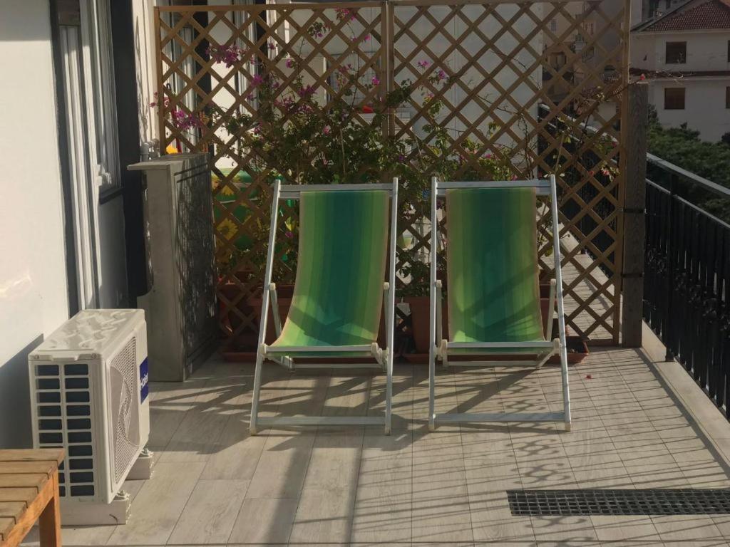 Wh - Cuore Home - Attico Monolocale Con Parcheggio Gratuito - 5 Minuti Dal Centro - Wifi Sanremo Luaran gambar